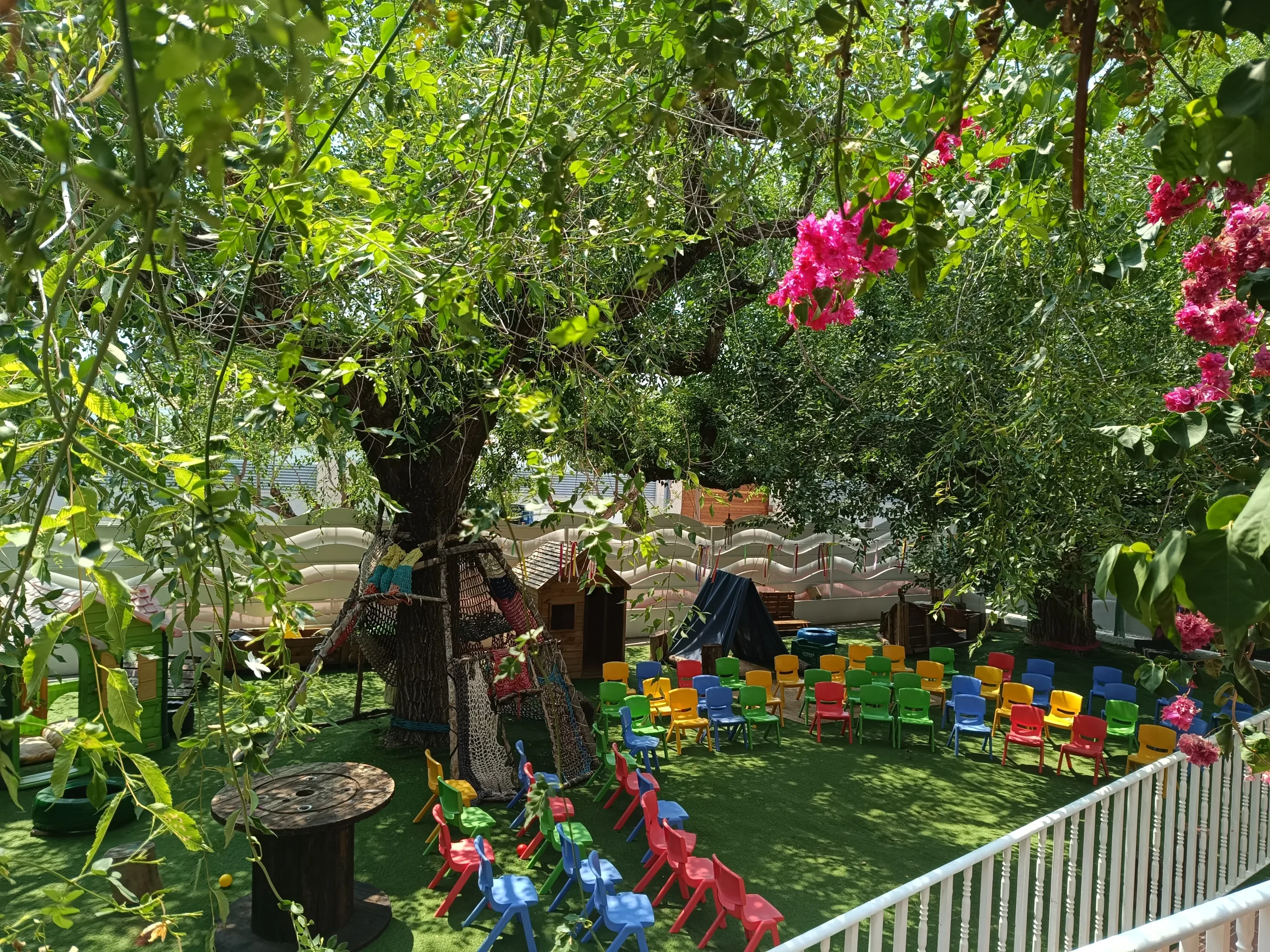 exteriorguarderiasillas