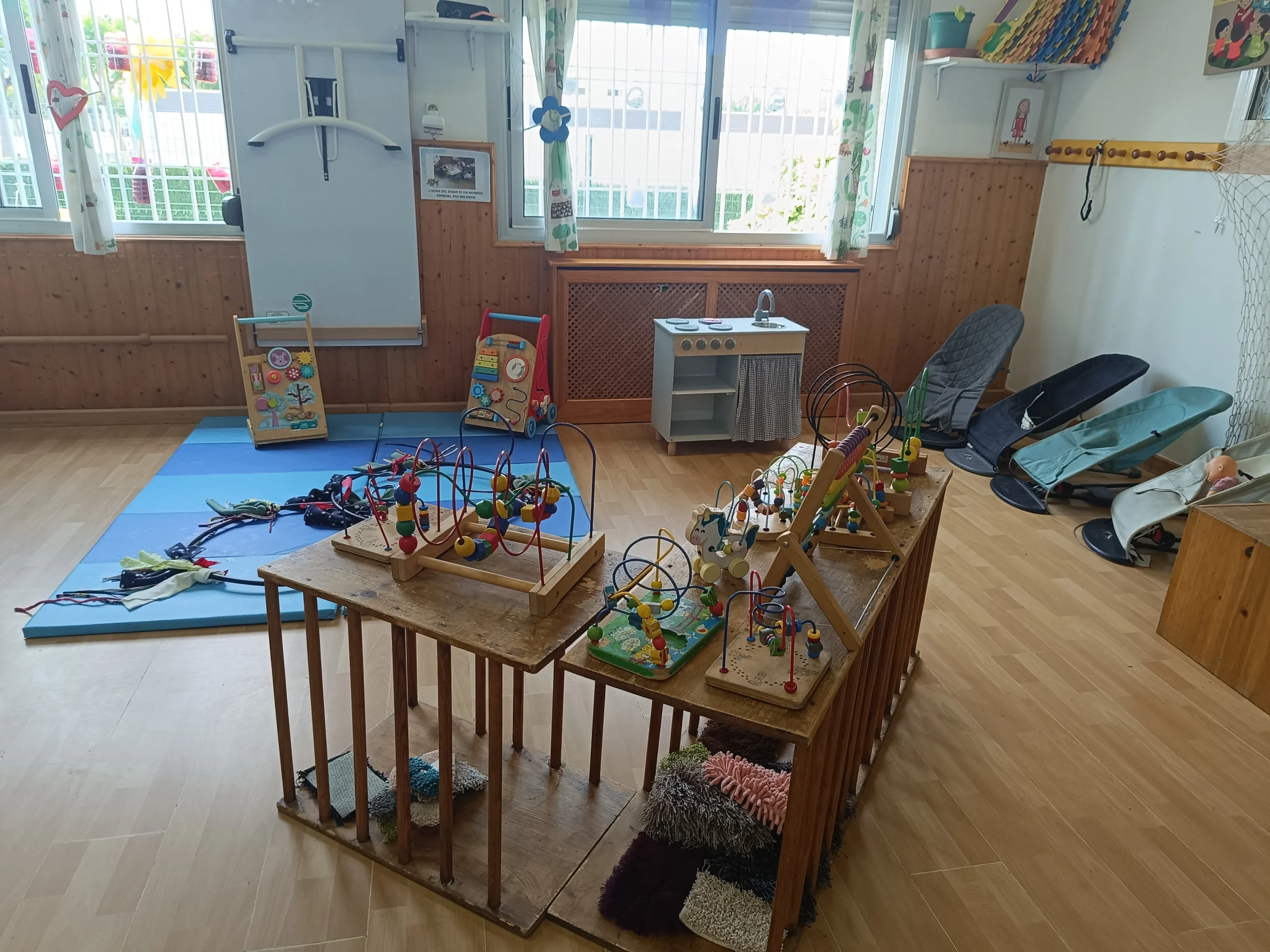 interiorrusticoguarderia